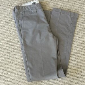 🌿Dickies boys skinny straight leg khaki pants, size 18🌿